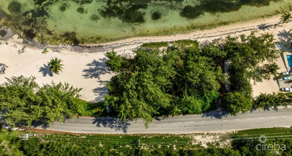 Gun Bay Beachfront Development Site  East End