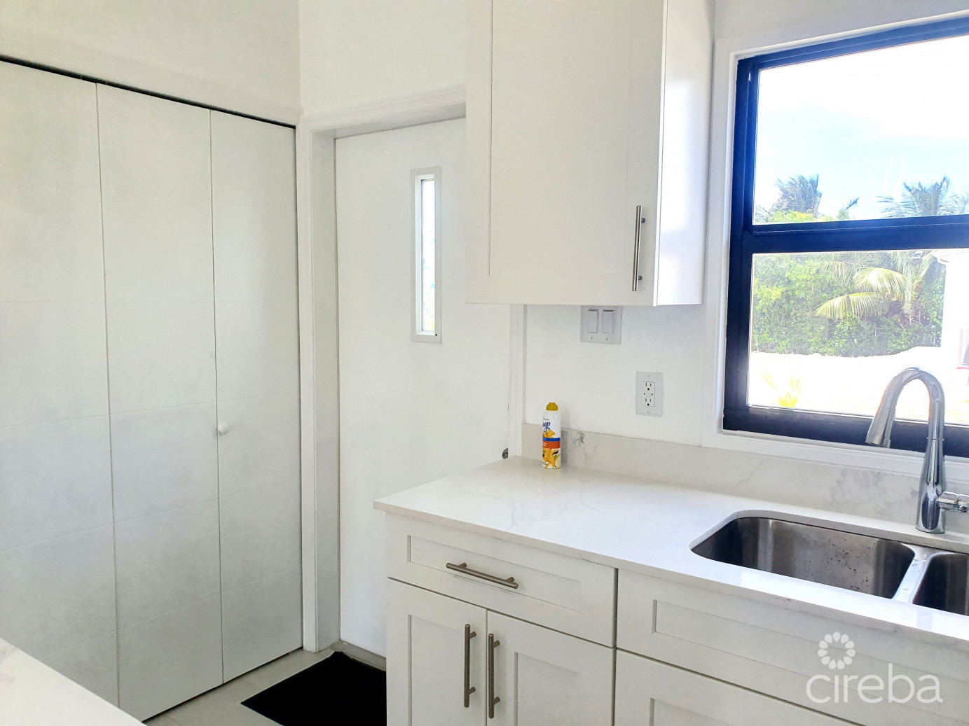 Rose Valley "anna House"