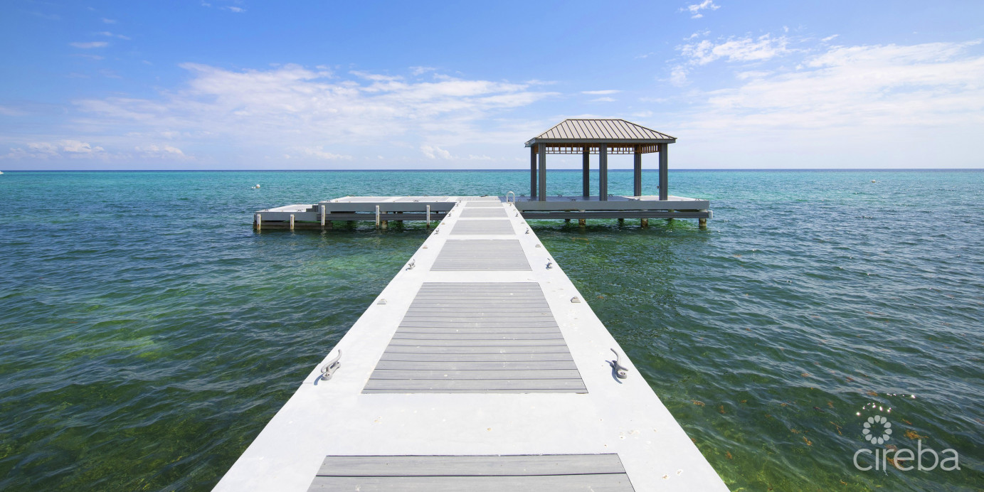 Rum Point Resort 403, Oceanfront Condo