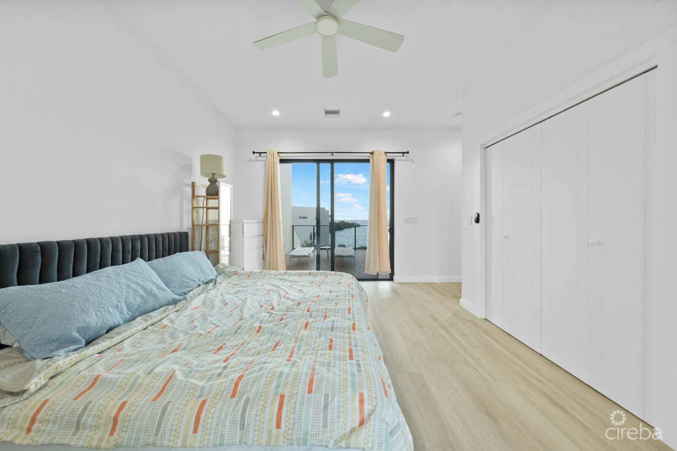 Allure 2, Waterfront Condo