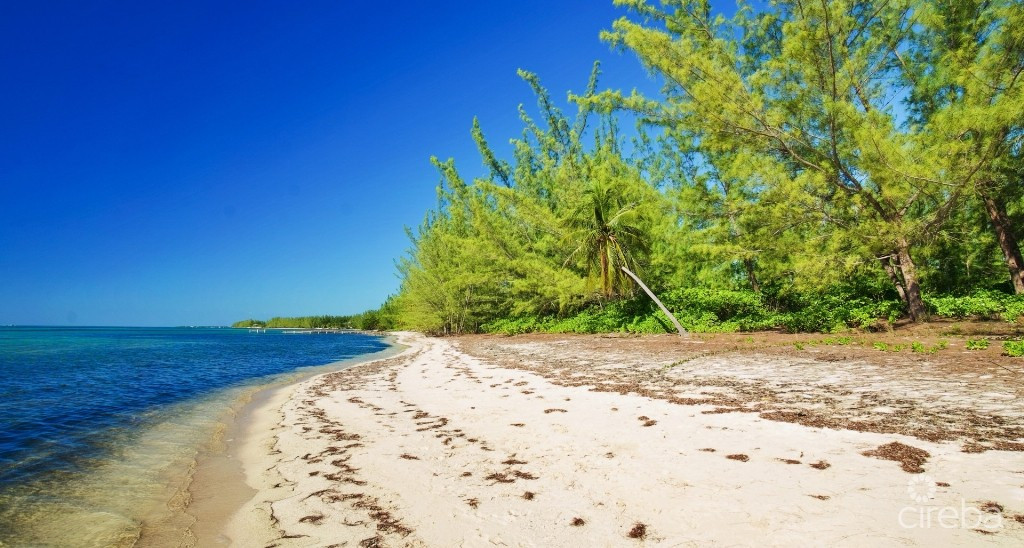 300' Of Beach, Frank Sound Perfect For Estate, Resort Or Development Site