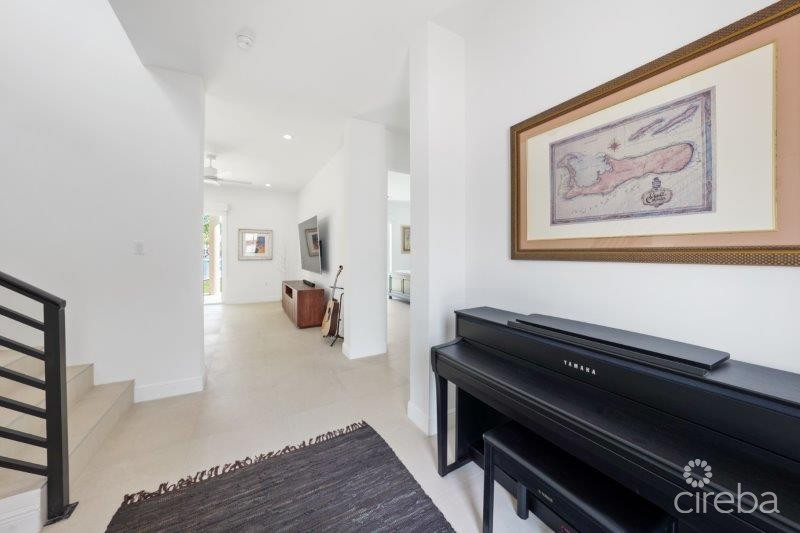 Unique Patrick's Island Canalfront W Guest House  3 Car Garage