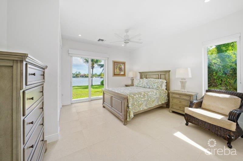 Unique Patrick's Island Canalfront W Guest House  3 Car Garage