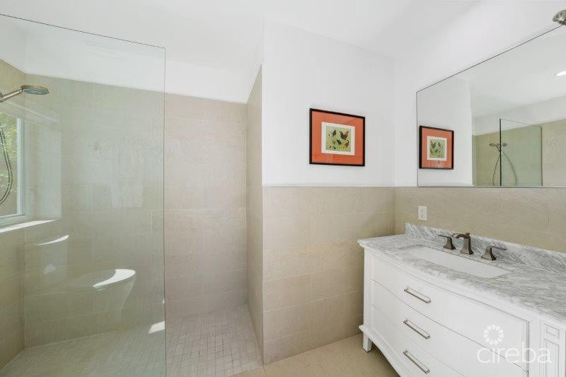 Unique Patrick's Island Canalfront W Guest House  3 Car Garage