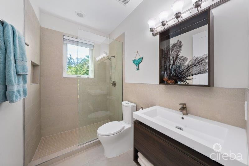 Unique Patrick's Island Canalfront W Guest House  3 Car Garage