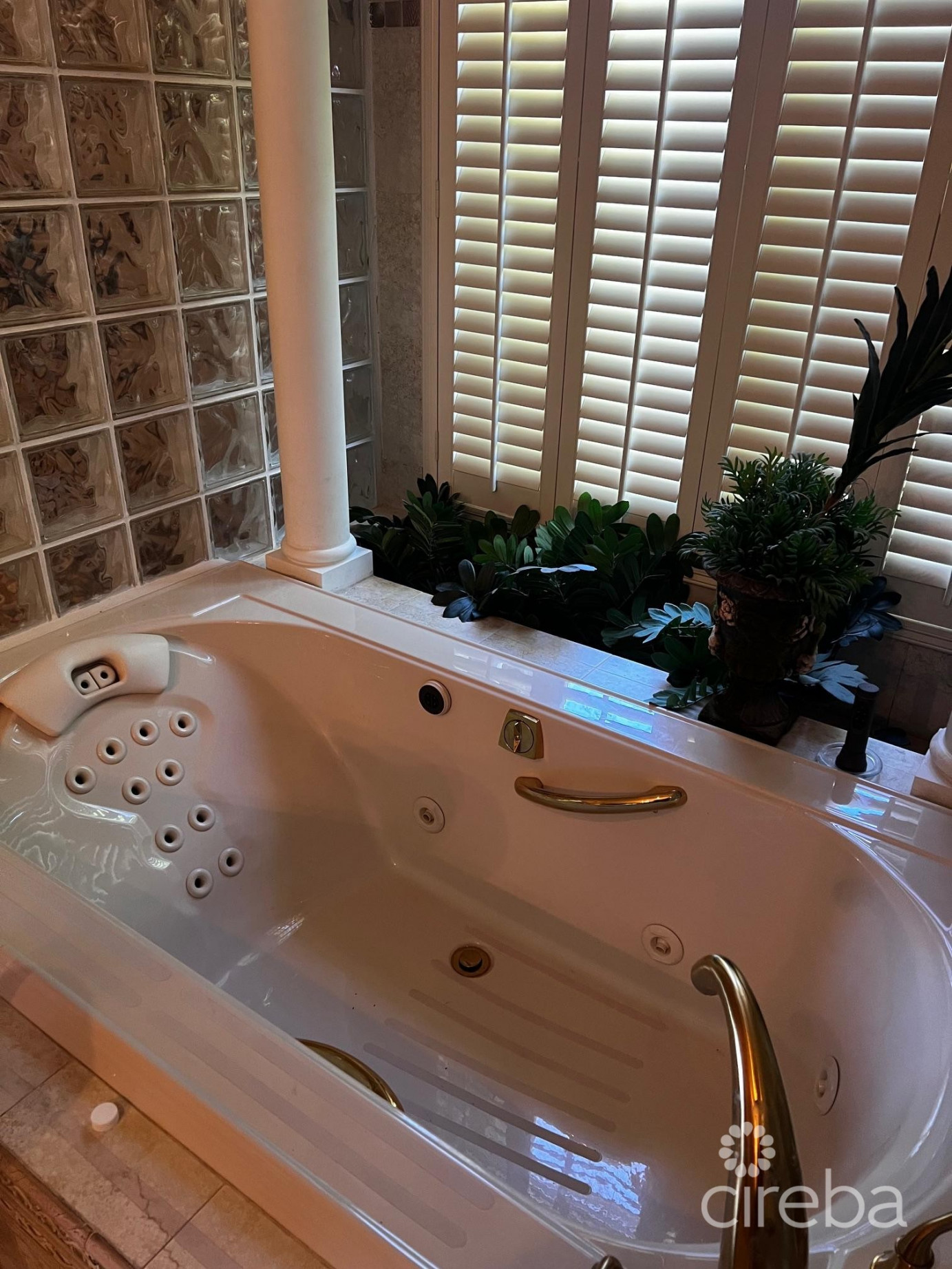 Cayman Islands Yacht Club Canal Front Residence