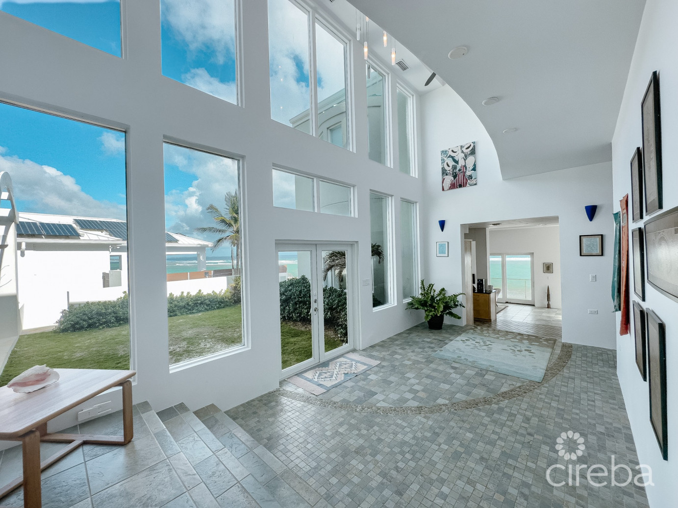 Beachfront Home, Manse Road