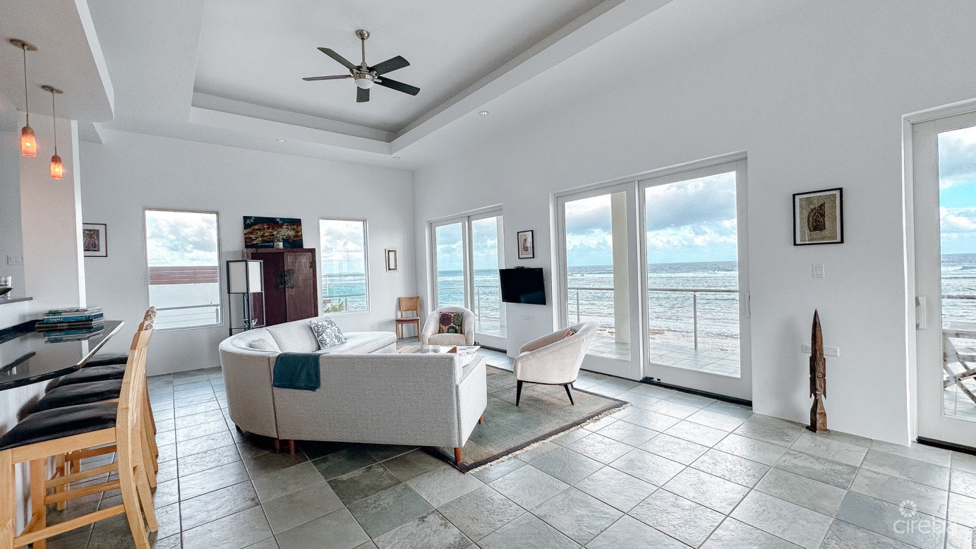 Beachfront Home, Manse Road