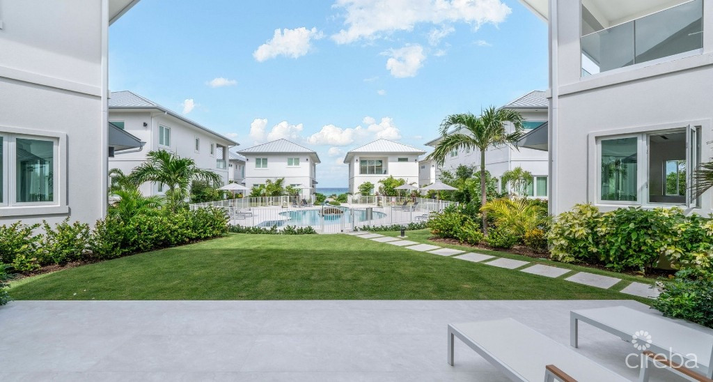 Oceans 9 Detached Home In Exclusive Beachfront Resort