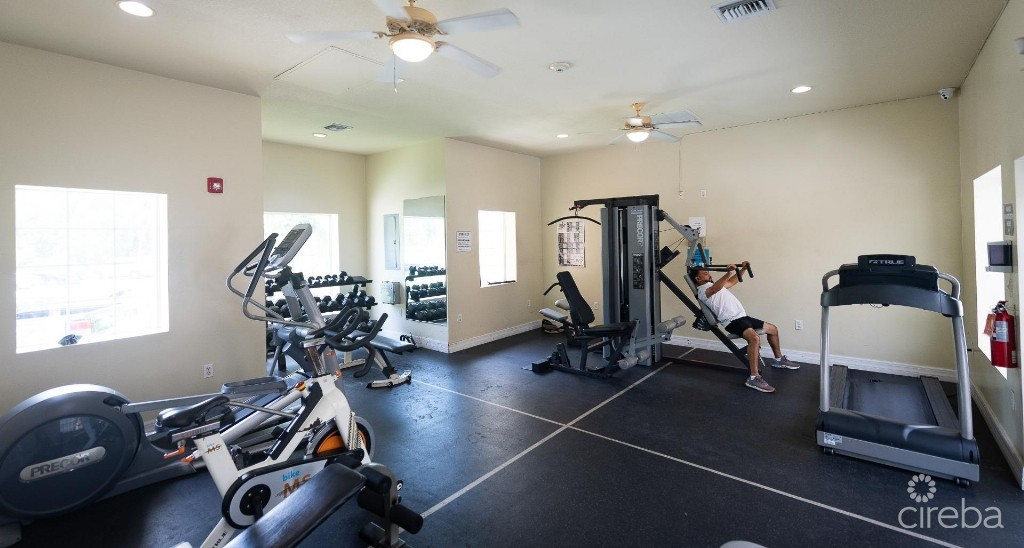 #120c Lakeside 2 Bed Condo