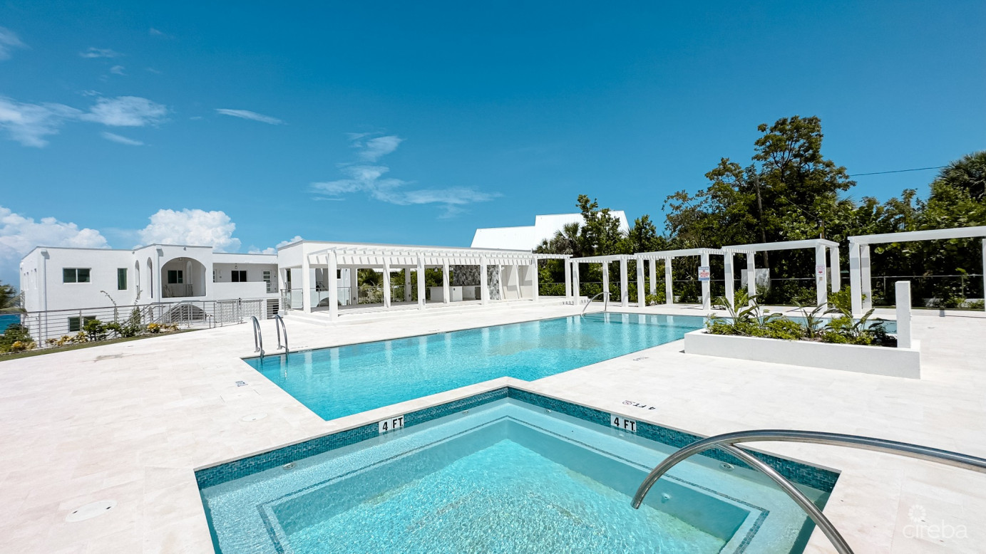 Sunset Point End Unit West Bay