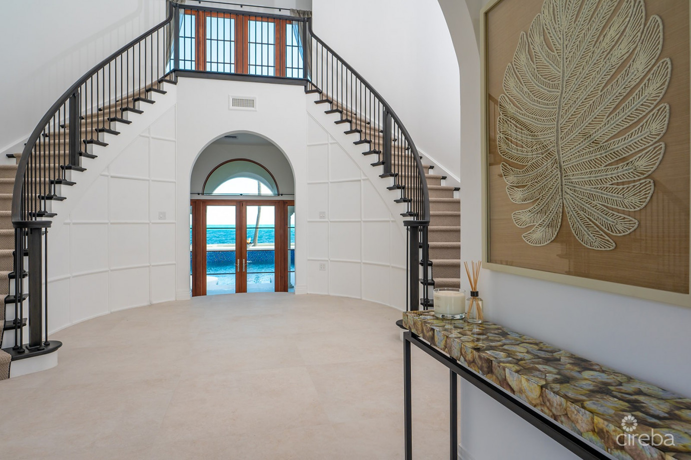 Miramar, A Vista Del Mar Ocean Front Estate