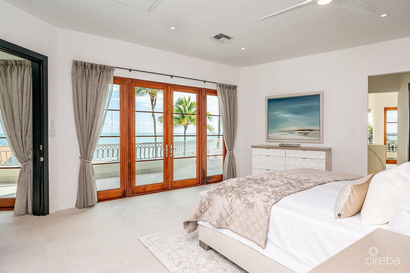 Miramar, A Vista Del Mar Ocean Front Estate