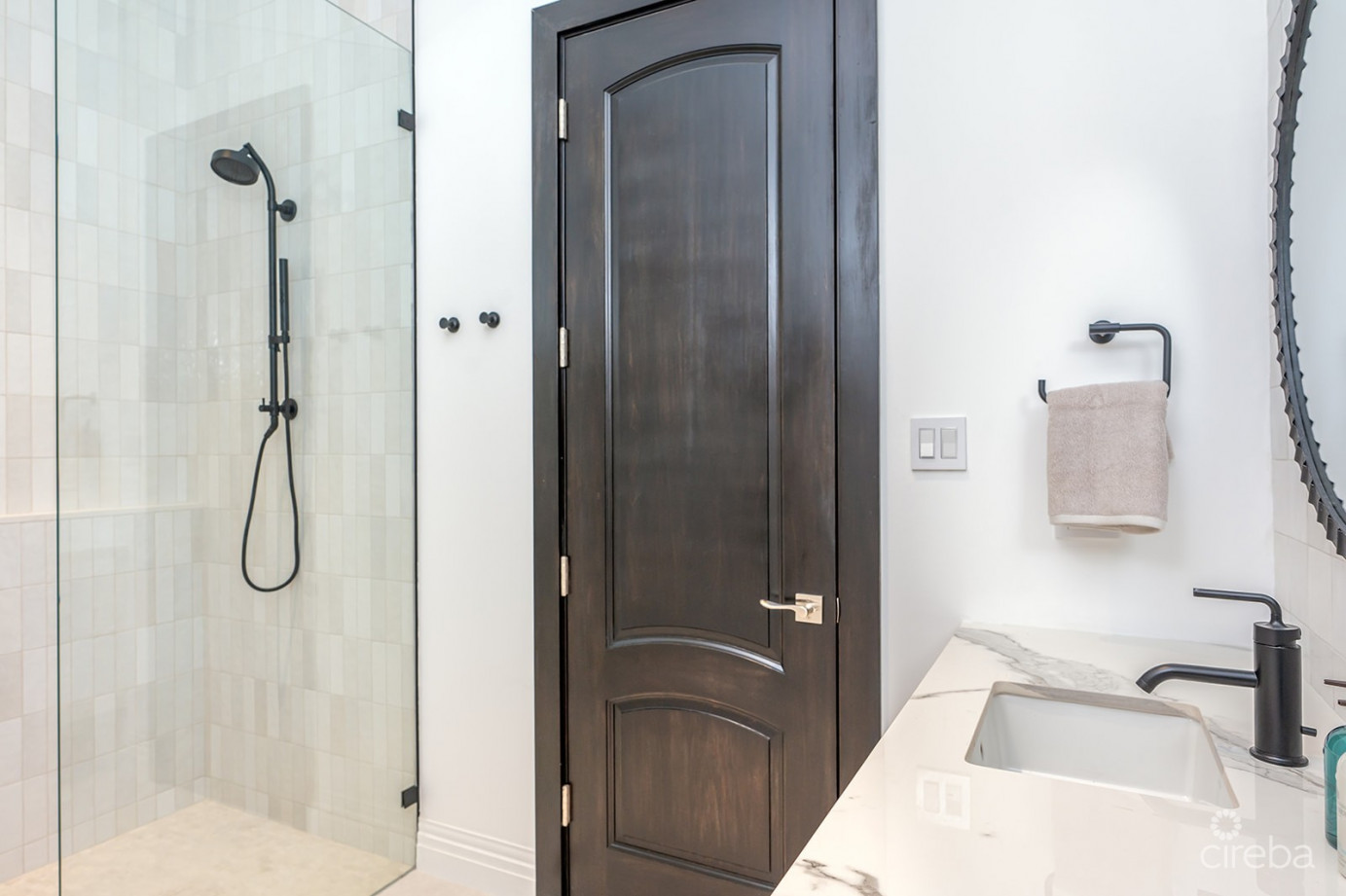 Miramar, A Vista Del Mar Ocean Front Estate