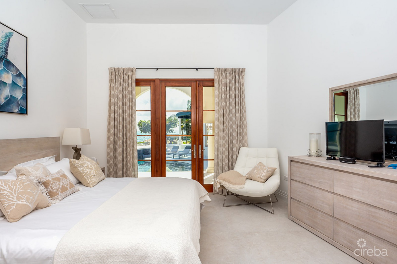 Miramar, A Vista Del Mar Ocean Front Estate