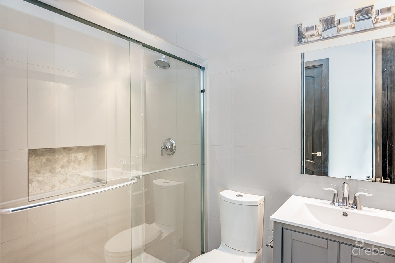 Miramar, A Vista Del Mar Ocean Front Estate