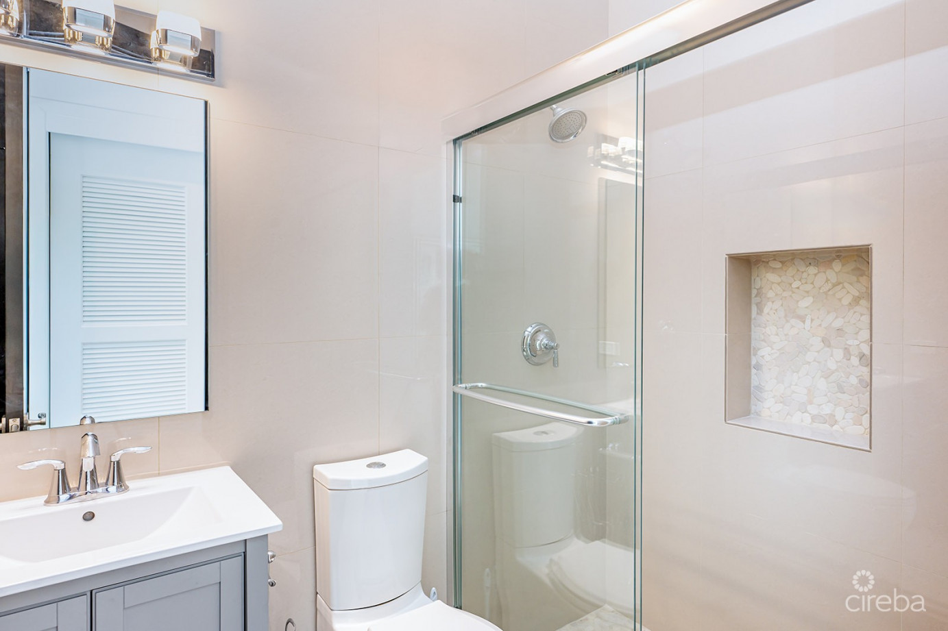 Miramar, A Vista Del Mar Ocean Front Estate