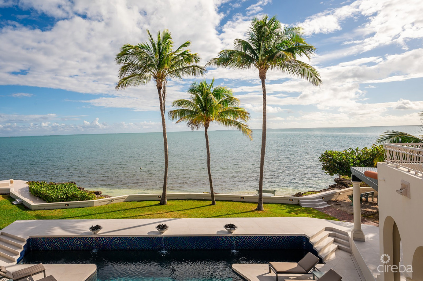 Miramar, A Vista Del Mar Ocean Front Estate