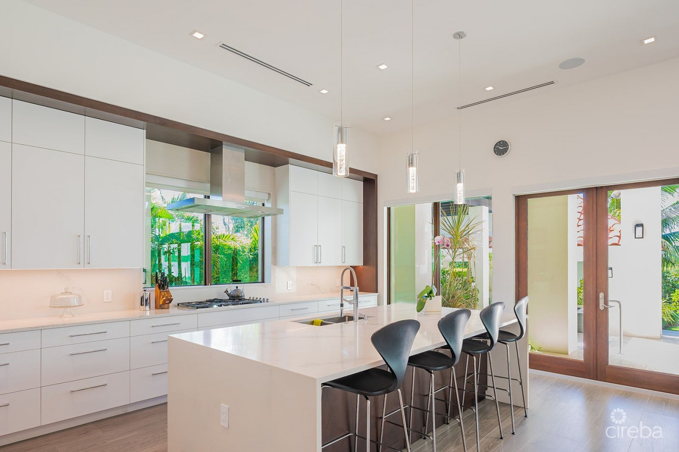 Villa Topenga, Crystal Harbour