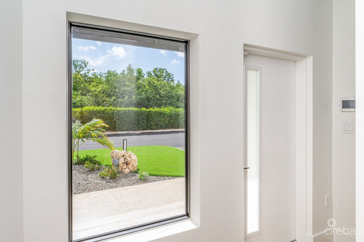 Lavania Court - Gated - Large 2 Bed 2 Bath Townhomes