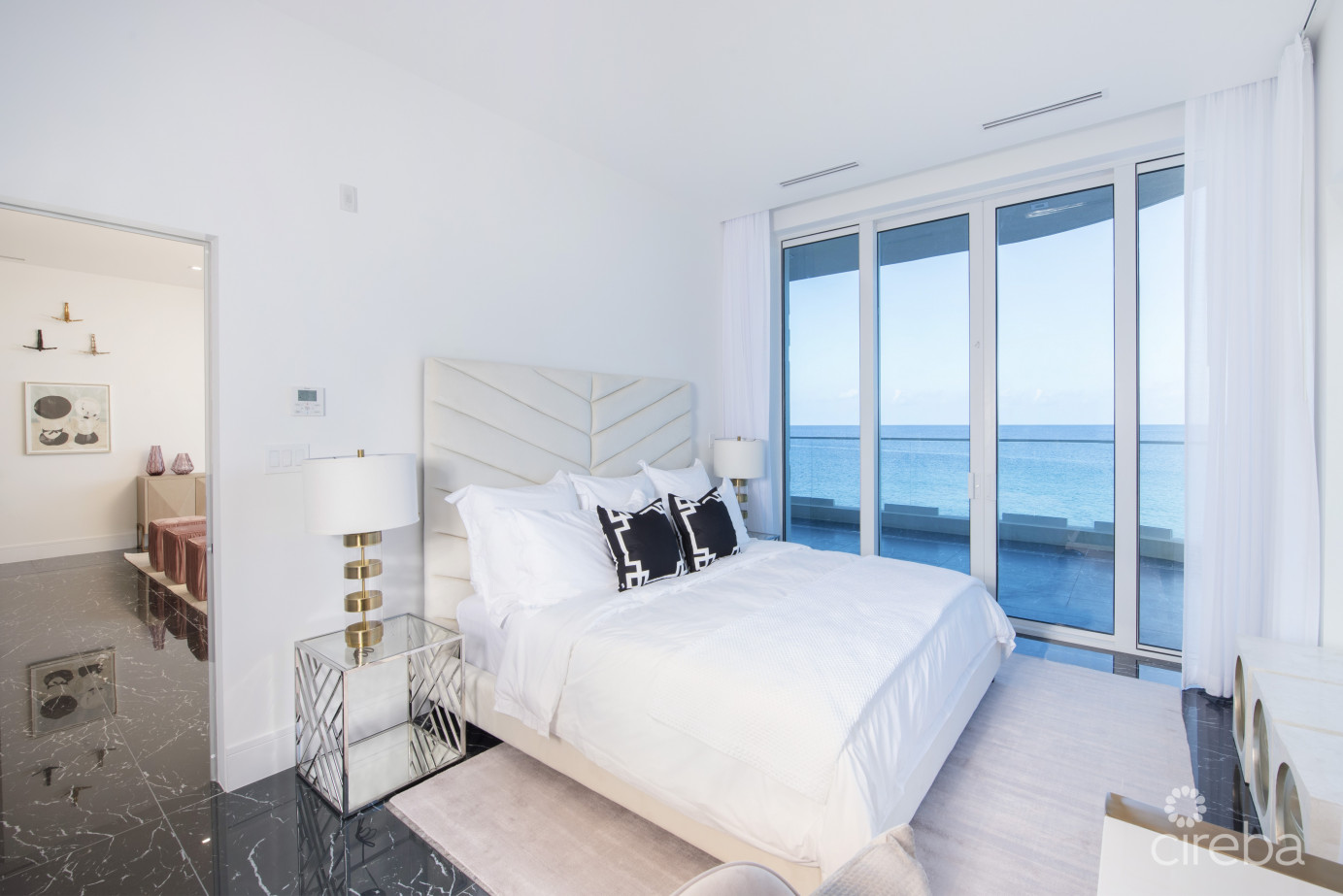 Fin Residence 9 - Corner Ocean Front Unit With Exceptional Amenities