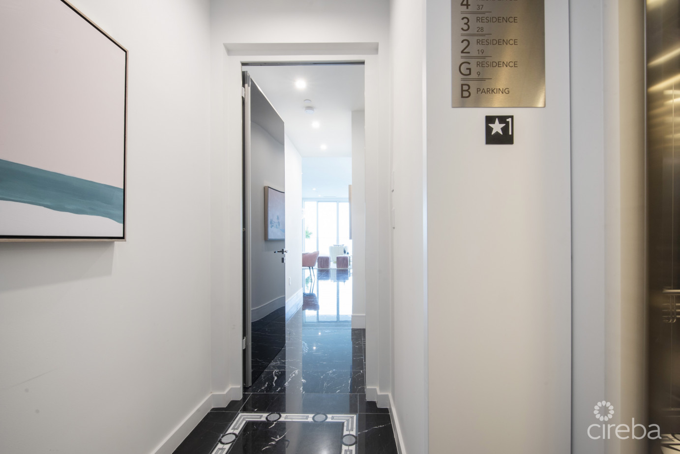 Fin Residence 9 - Corner Ocean Front Unit With Exceptional Amenities