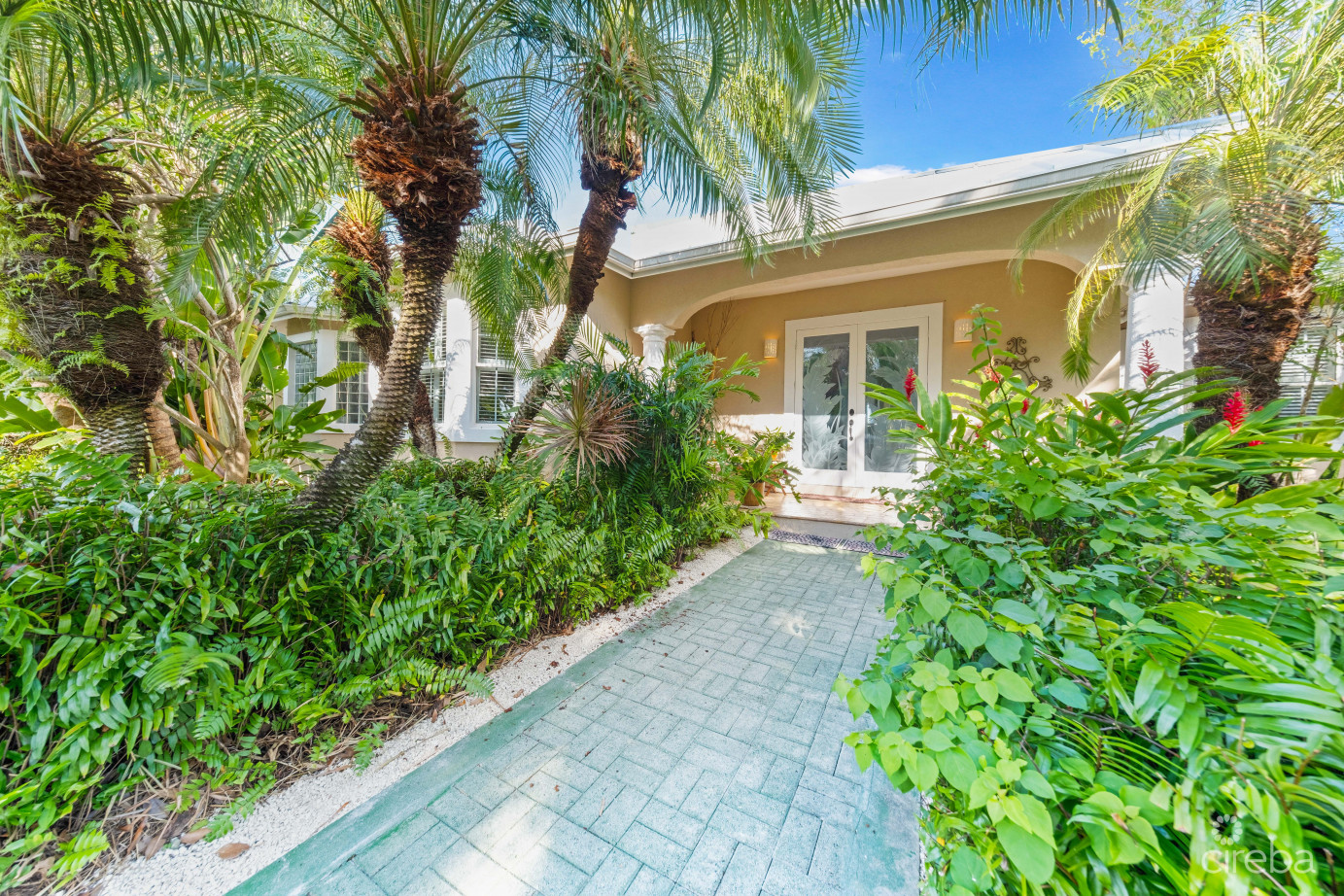 Timeless Palm Island Circle Estate