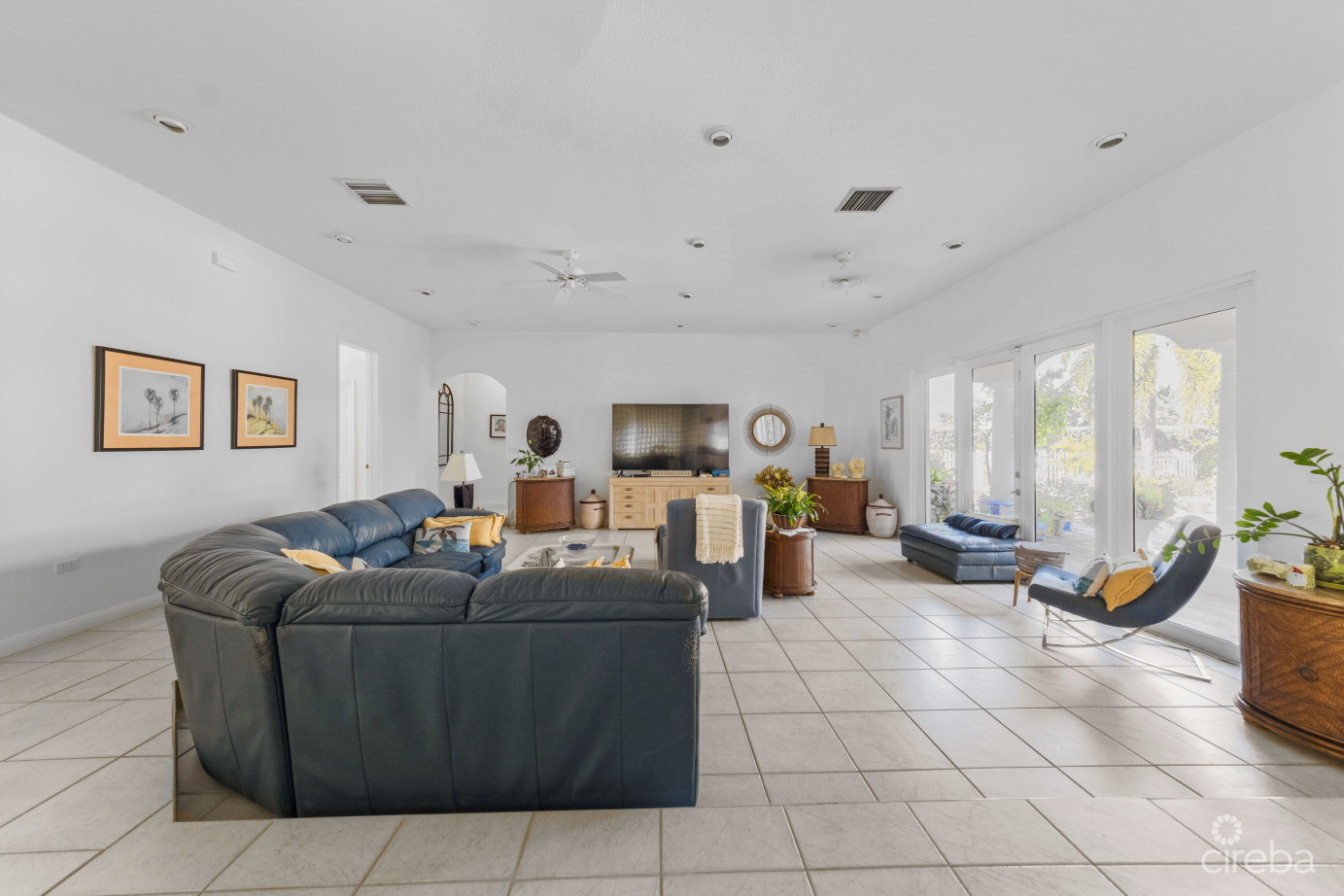 Timeless Palm Island Circle Estate