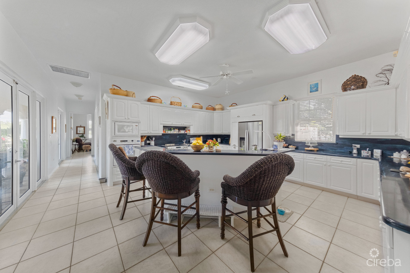 Timeless Palm Island Circle Estate