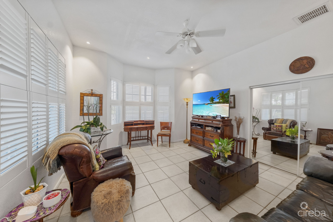 Timeless Palm Island Circle Estate