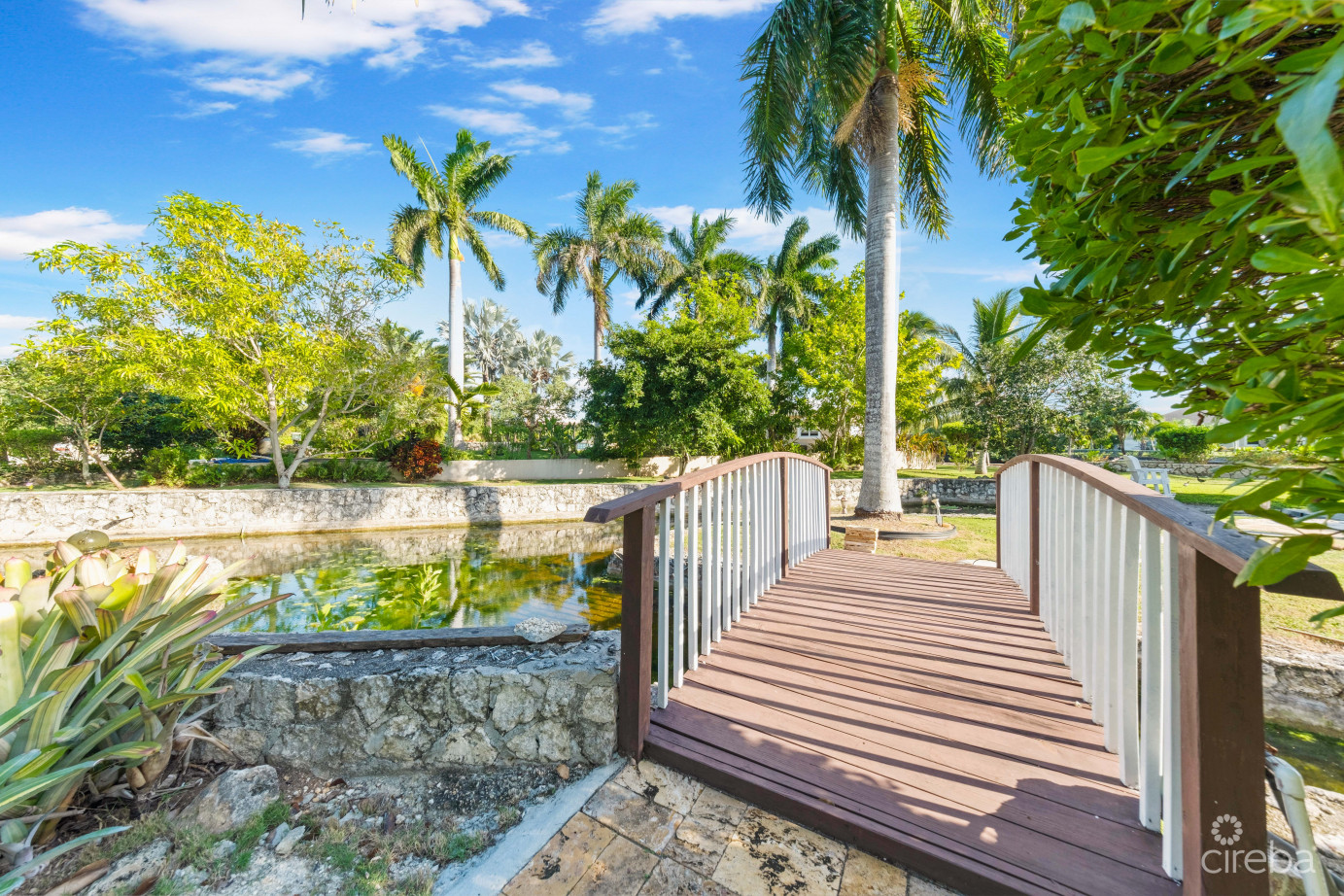 Timeless Palm Island Circle Estate