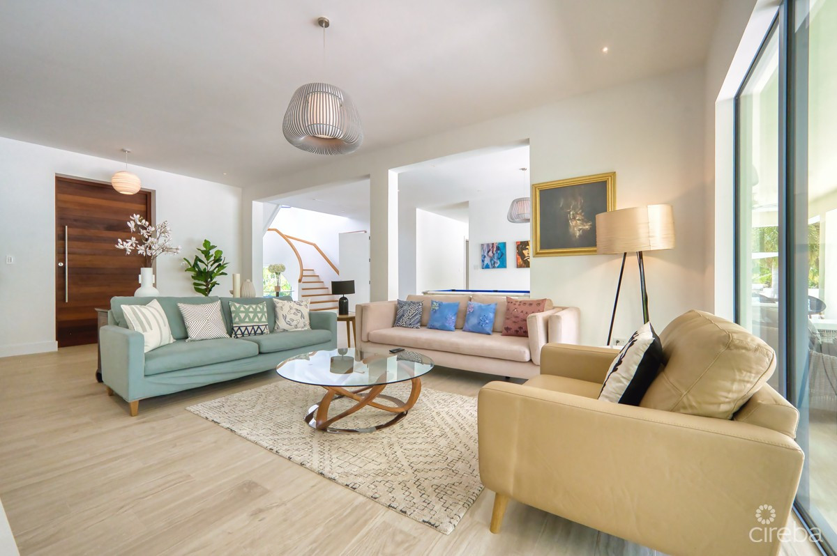 Kai Rose, Cayman Kai Estate