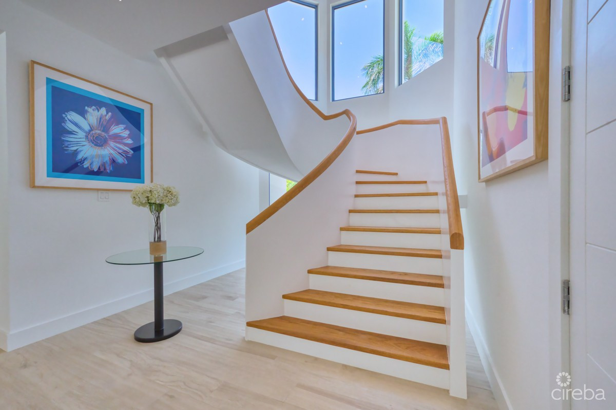 Kai Rose, Cayman Kai Estate