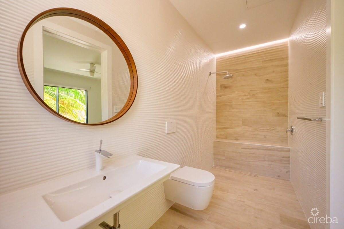 Kai Rose, Cayman Kai Estate