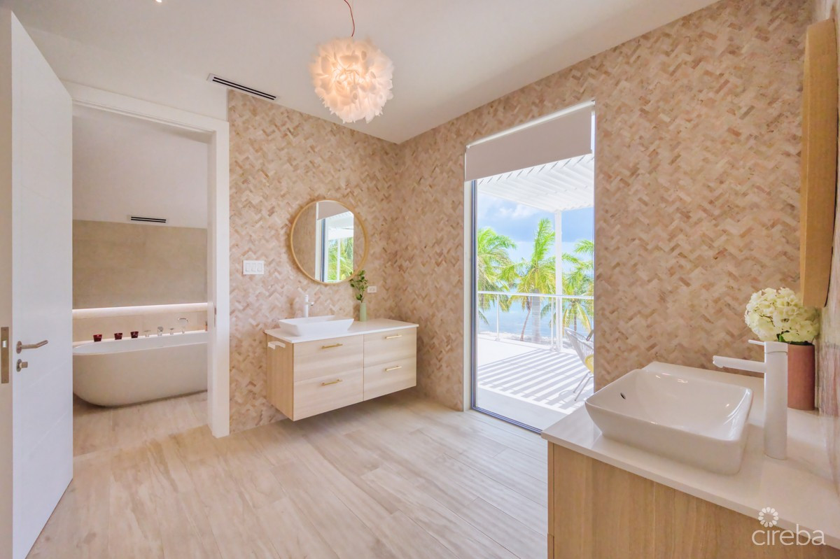 Kai Rose, Cayman Kai Estate