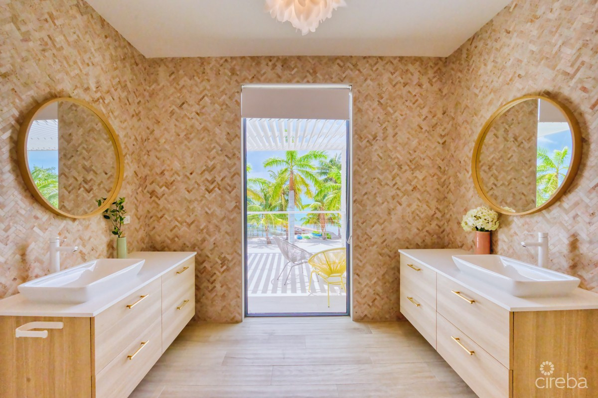 Kai Rose, Cayman Kai Estate