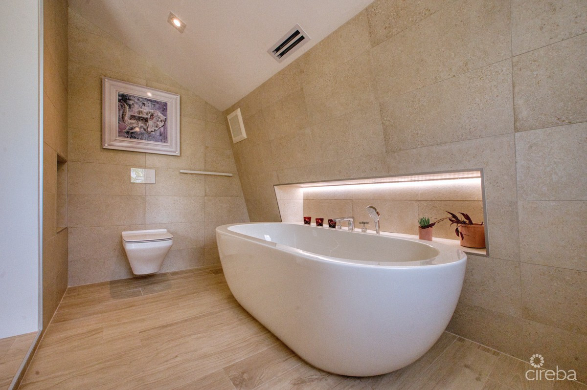 Kai Rose, Cayman Kai Estate