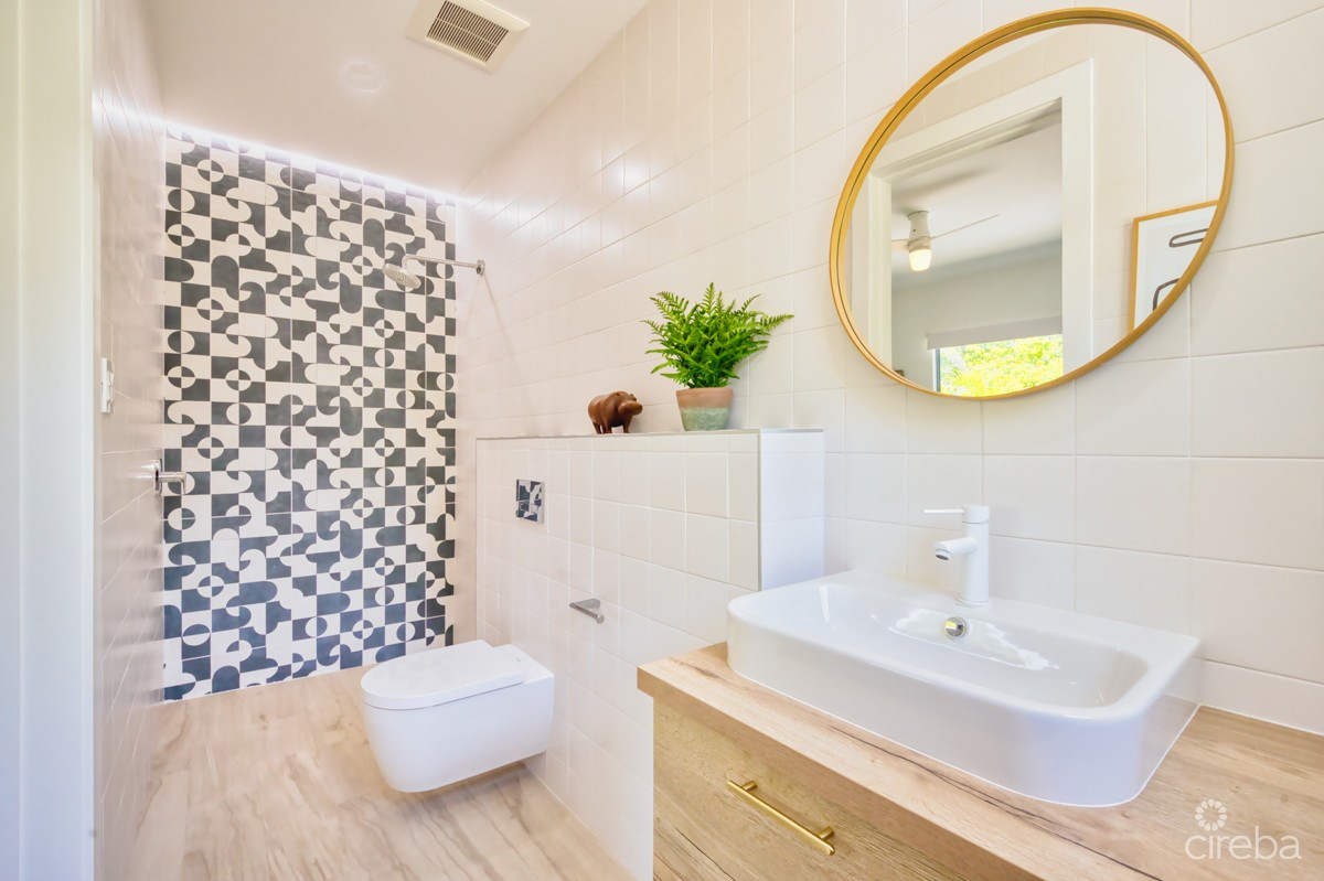 Kai Rose, Cayman Kai Estate