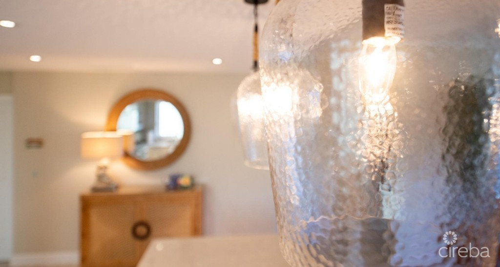 Crescent Point Unit #14  Seven Mile Beach