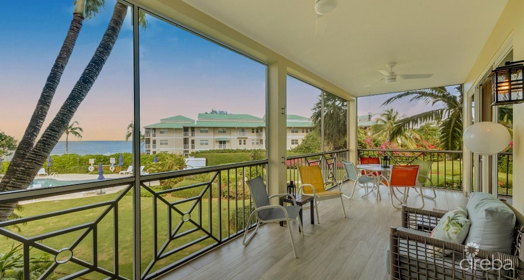 Crescent Point Unit #14  Seven Mile Beach