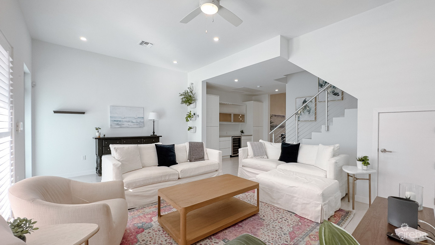 Vela 61, South Sound Townhome