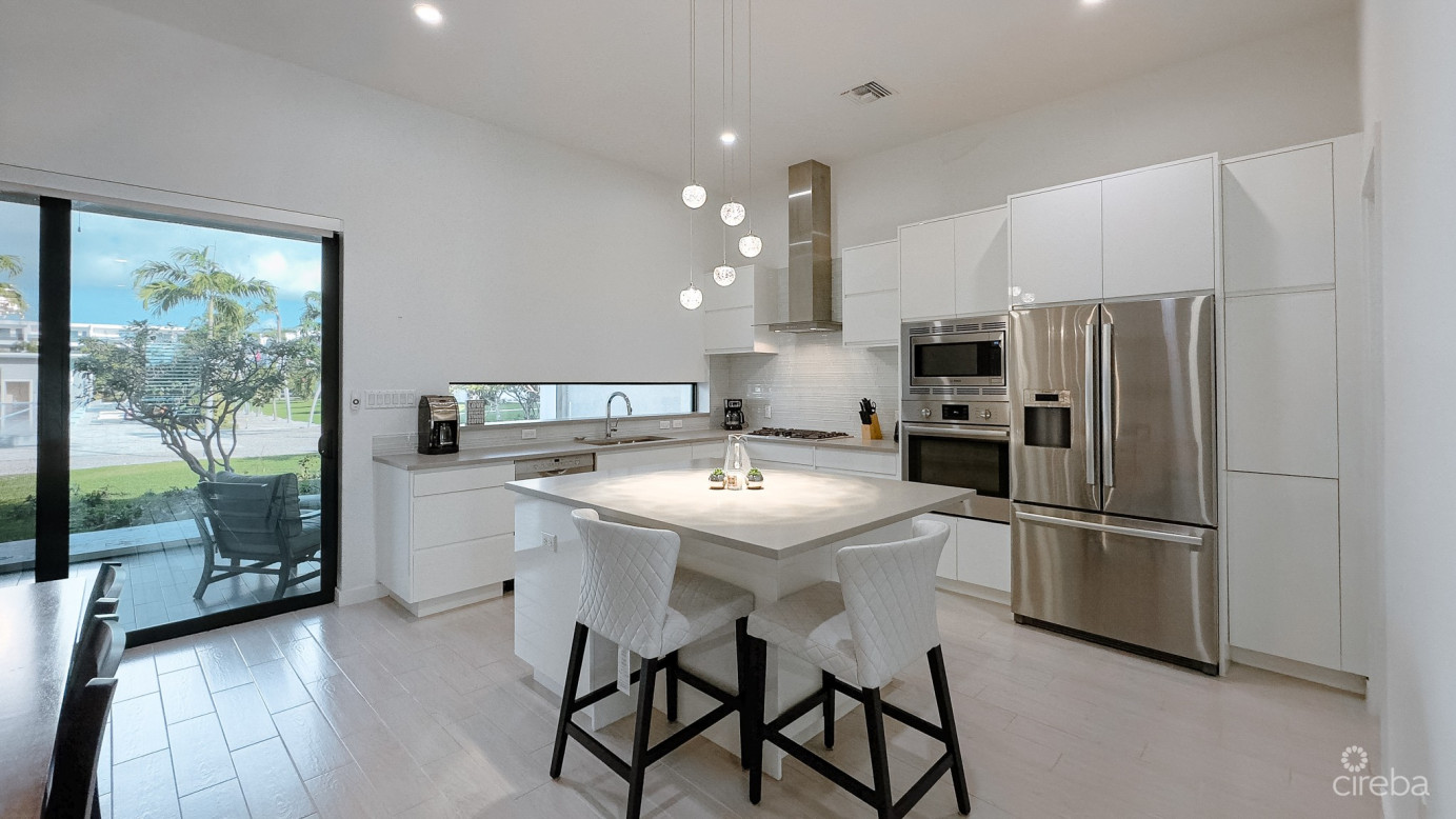 Vela 61, South Sound Townhome