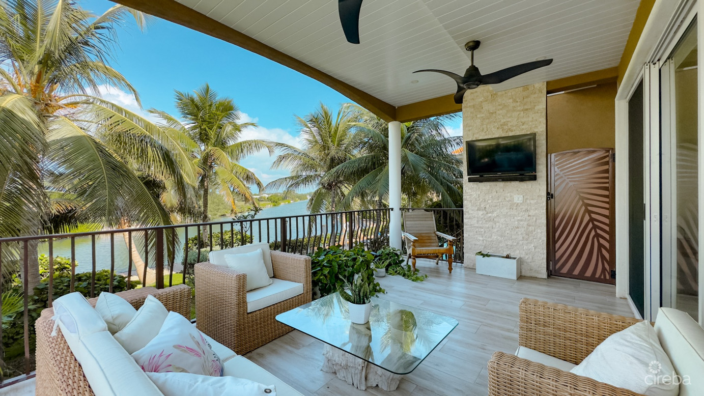 Turnberry Villas, Crystal Harbour