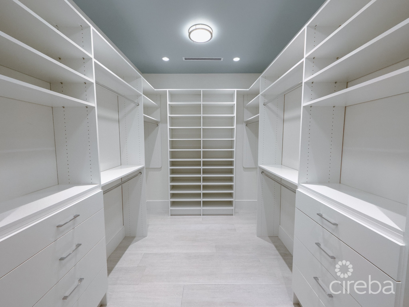 South Bay Residences, South Sound