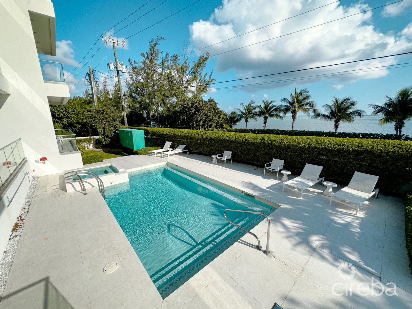 South Bay Residences, South Sound