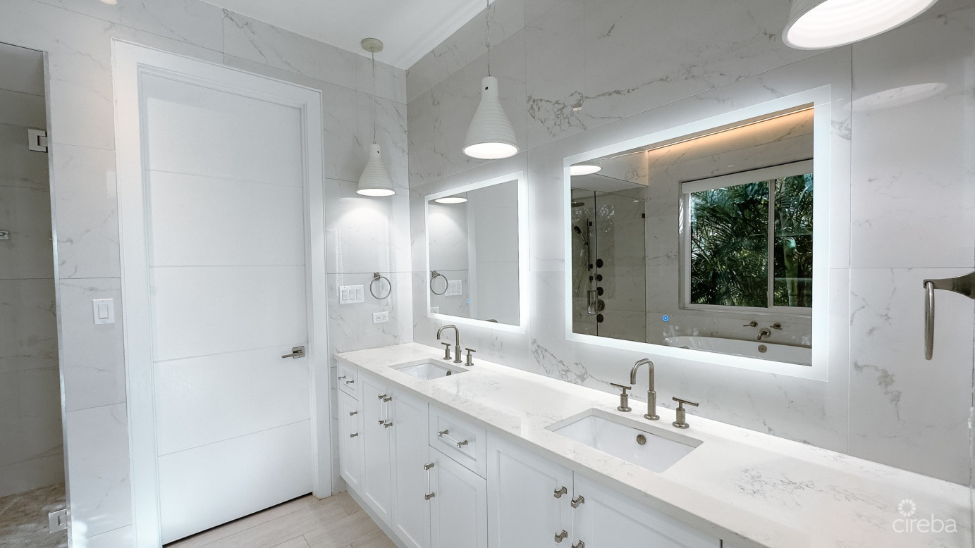 South Bay Residences, South Sound