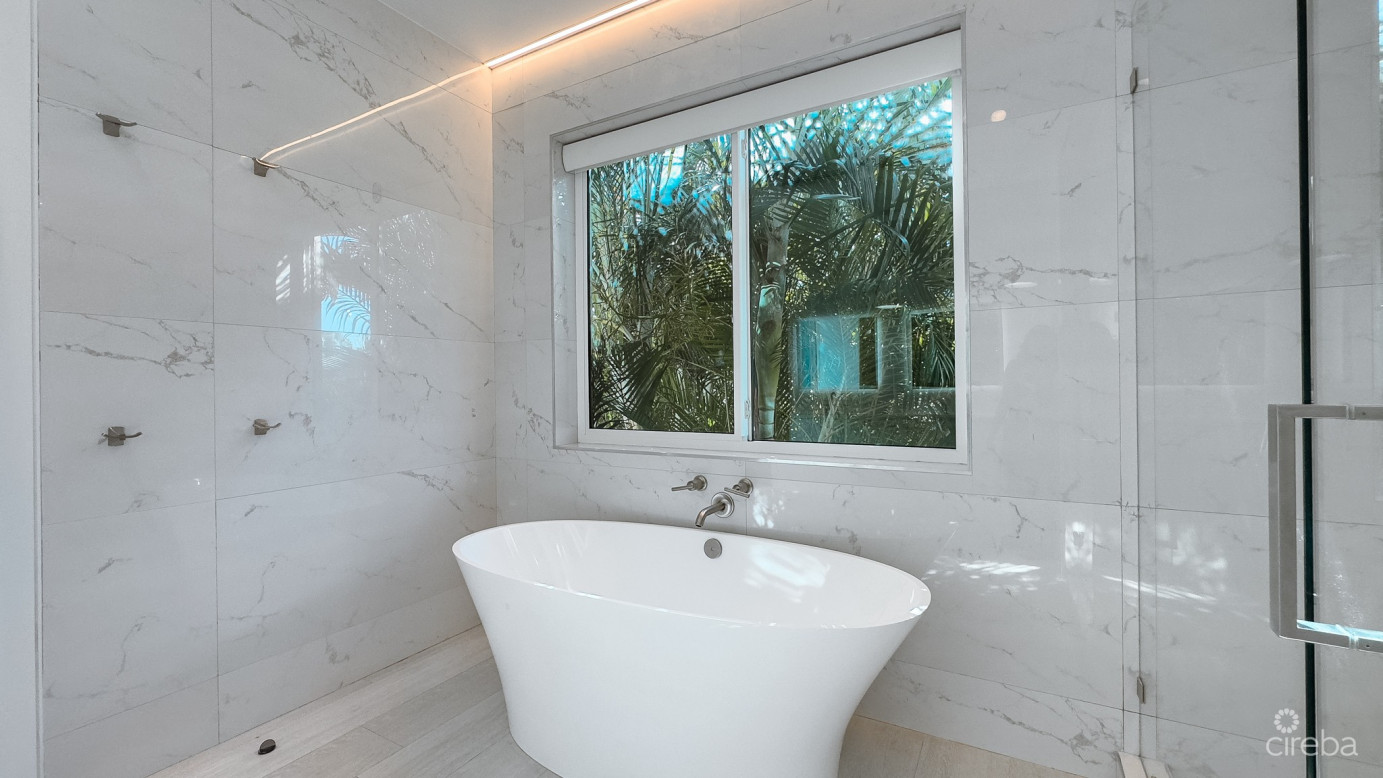 South Bay Residences, South Sound