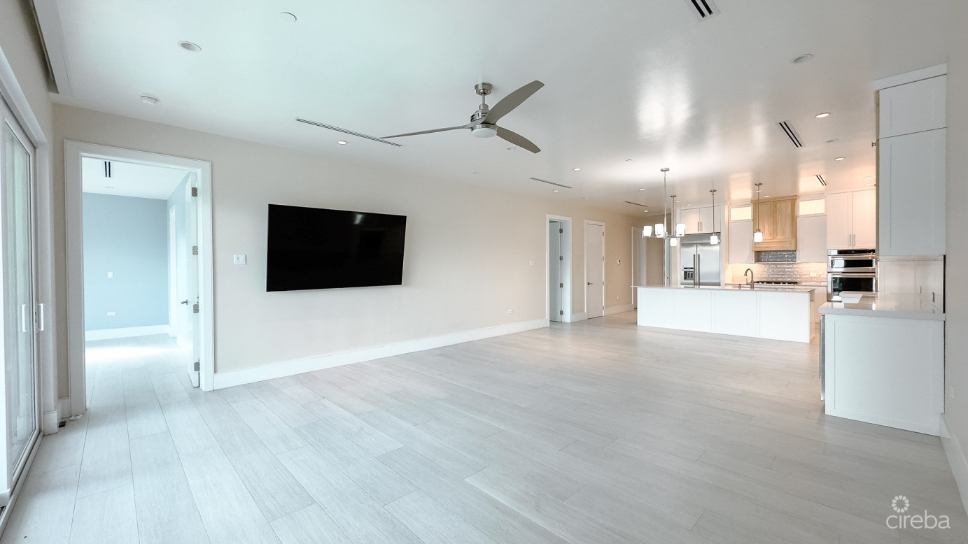 South Bay Residences, South Sound