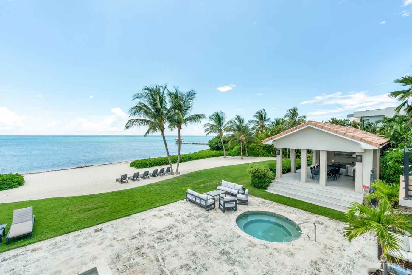 Villa Mora South Sound Beachfront