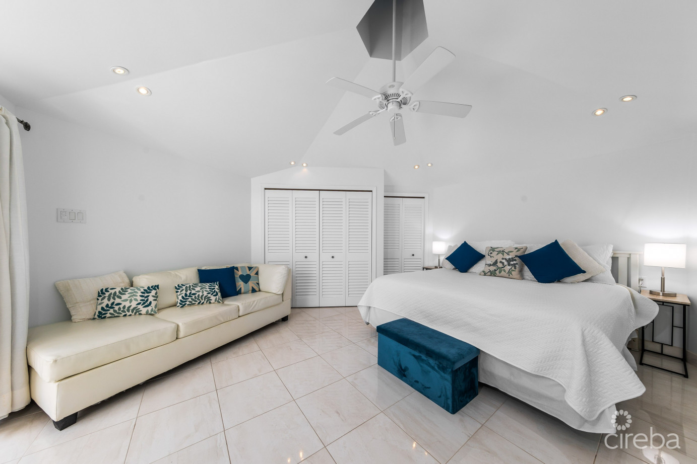 Cayman Sands Village Townhouse 14, Seven Mile Beach